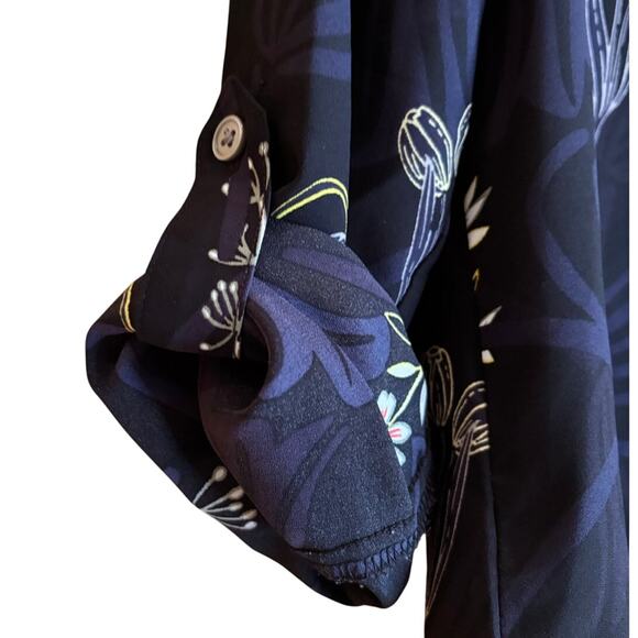 Women's Ann Taylor Loft LS Black, Purple Floral Top, Size Sm., EUC - Picture 4 of 5